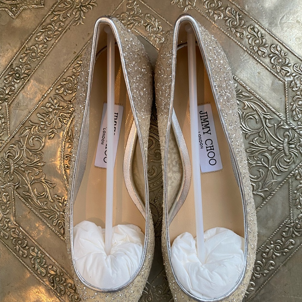 Brand new Jimmy Choo Romy flats. Size 37. - Picture 6 of 7